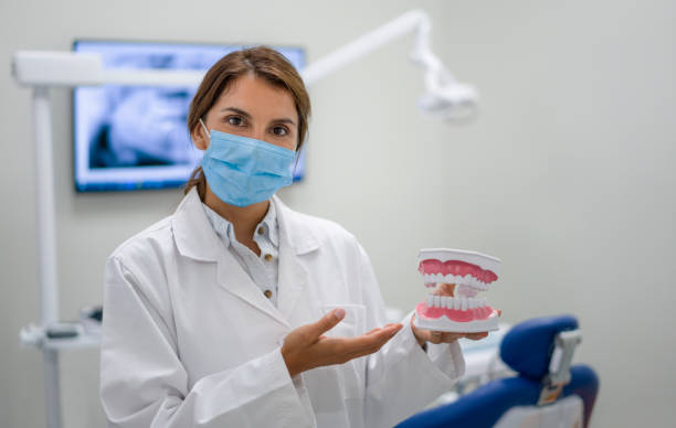 Best Emergency Dentist for Knocked-Out Tooth in Edgewood, TX
